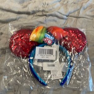 Disney Epcot 40 Minnie Ears, NWT